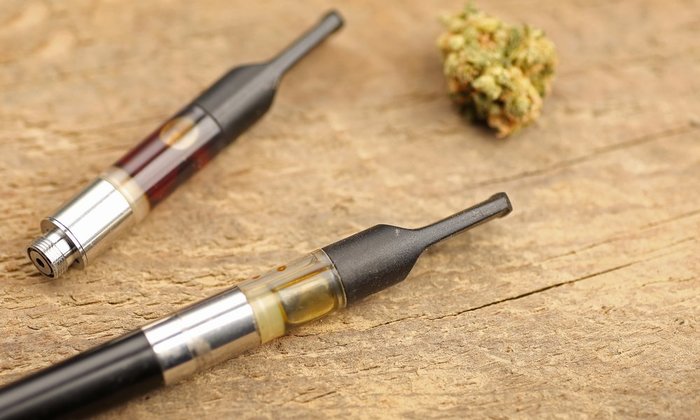 Positives and Negatives of Marijuana Cartridges | Leafbuyer