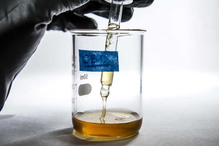 CBD-out-of-beaker_Mitch-M CBD-out-of-beaker_Mitch-M
