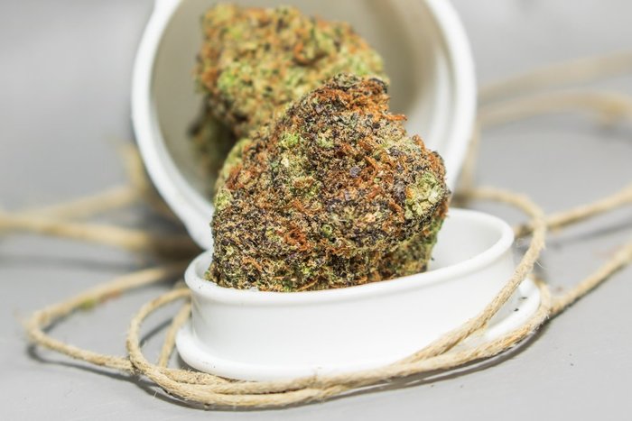 how to use a hemp wick
