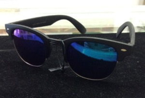 Sunglasses image